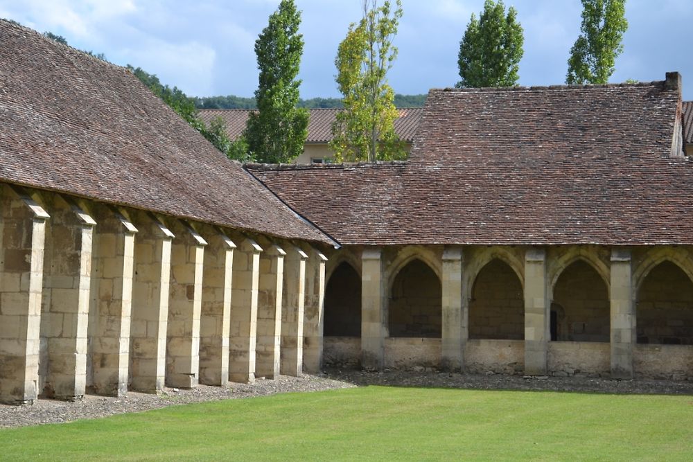 Cloître de la Chartreuse Saint-Sauveur