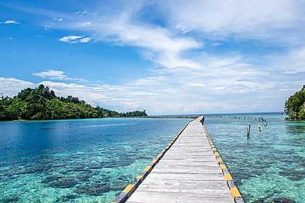 Palau Papan - village bajau - Togian islands