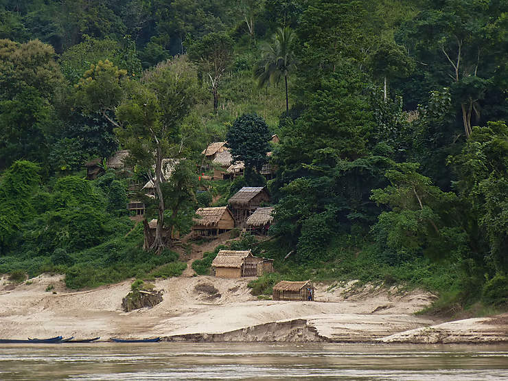 Sérénité sur les bords du Mékong, Laos
