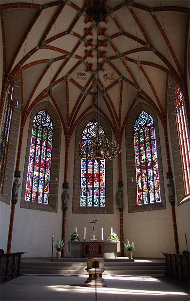L'autel de l'église Saint-Georges