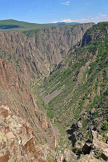 Black canyon