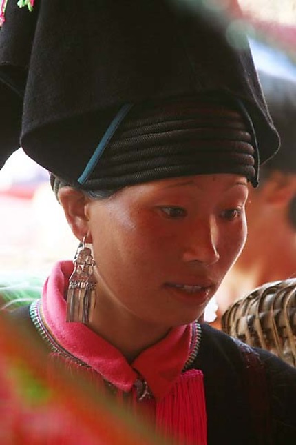 Femme au Marché de Laomeng