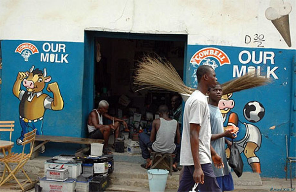 Enseigne et échoppe, Takoradi