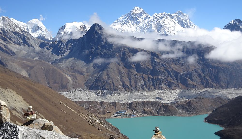 Vue depuis le col de Renjo la 5360 m