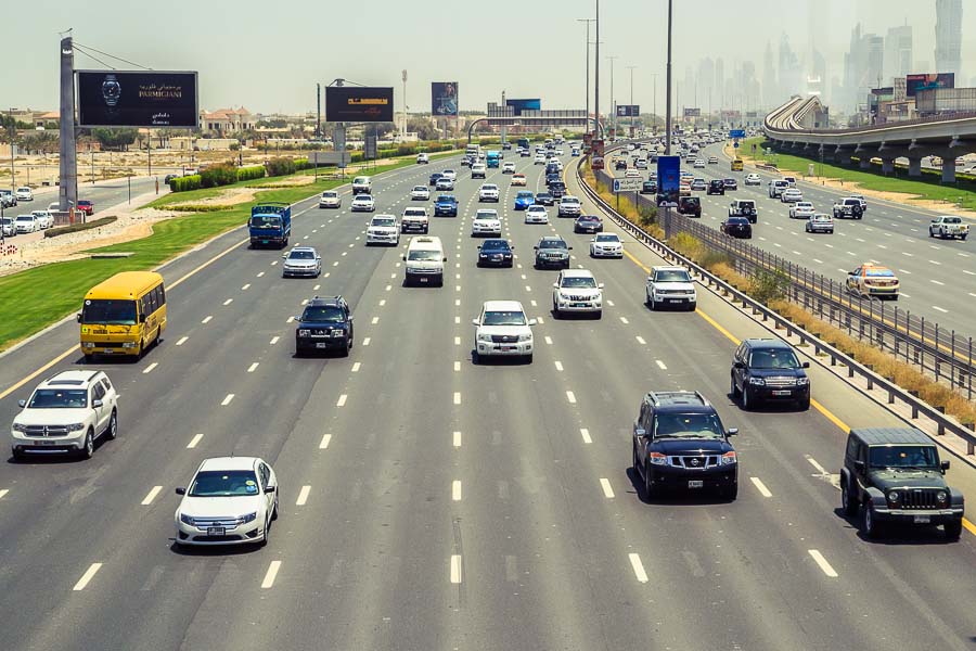 2 x 7 voies pour Sheikh Zayed Road !!! 2 x 7 voies pour Sheikh Zayed Road !!!