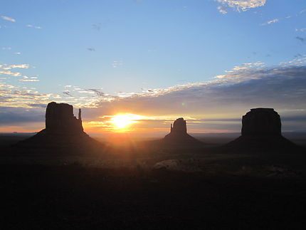 Coucher de soleil sur Monument Valley