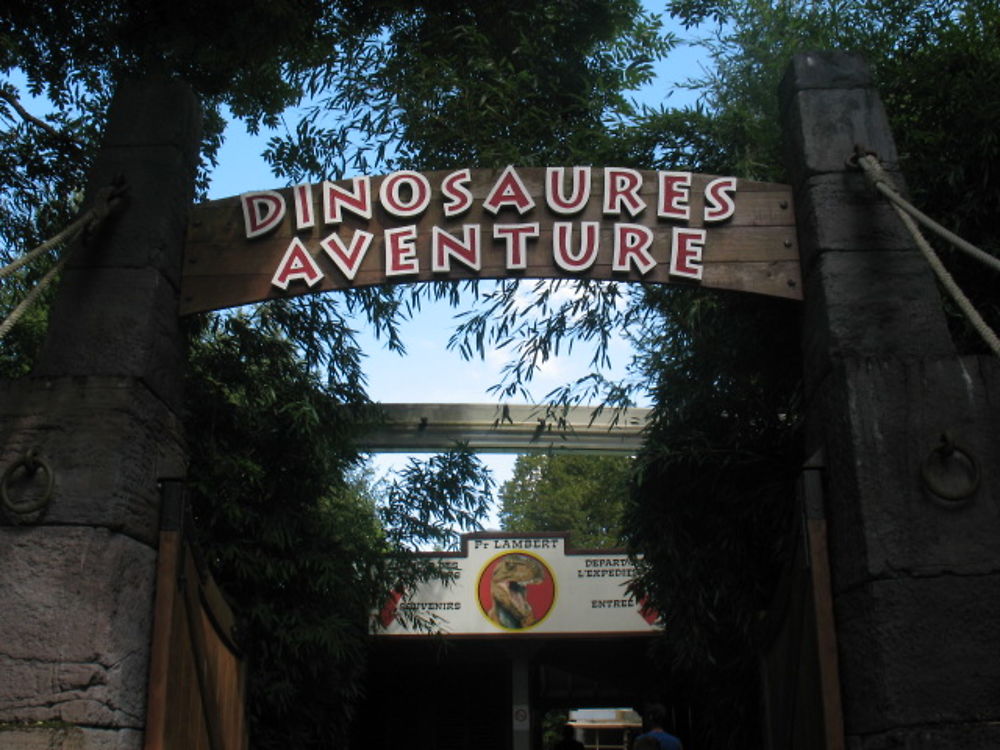 Dinosaures Aventure