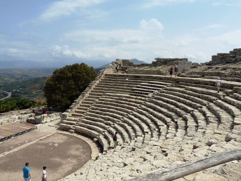 Le théâtre 