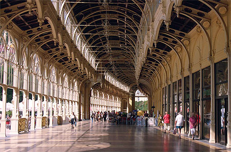 Colonnade Lazenska Colonnade Lazenska