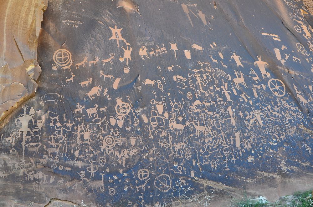 Newspaper Rock