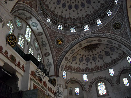 Mosquée de Mihrimah Sultan : intérieur Mosquée de Mihrimah Sultan : intérieur