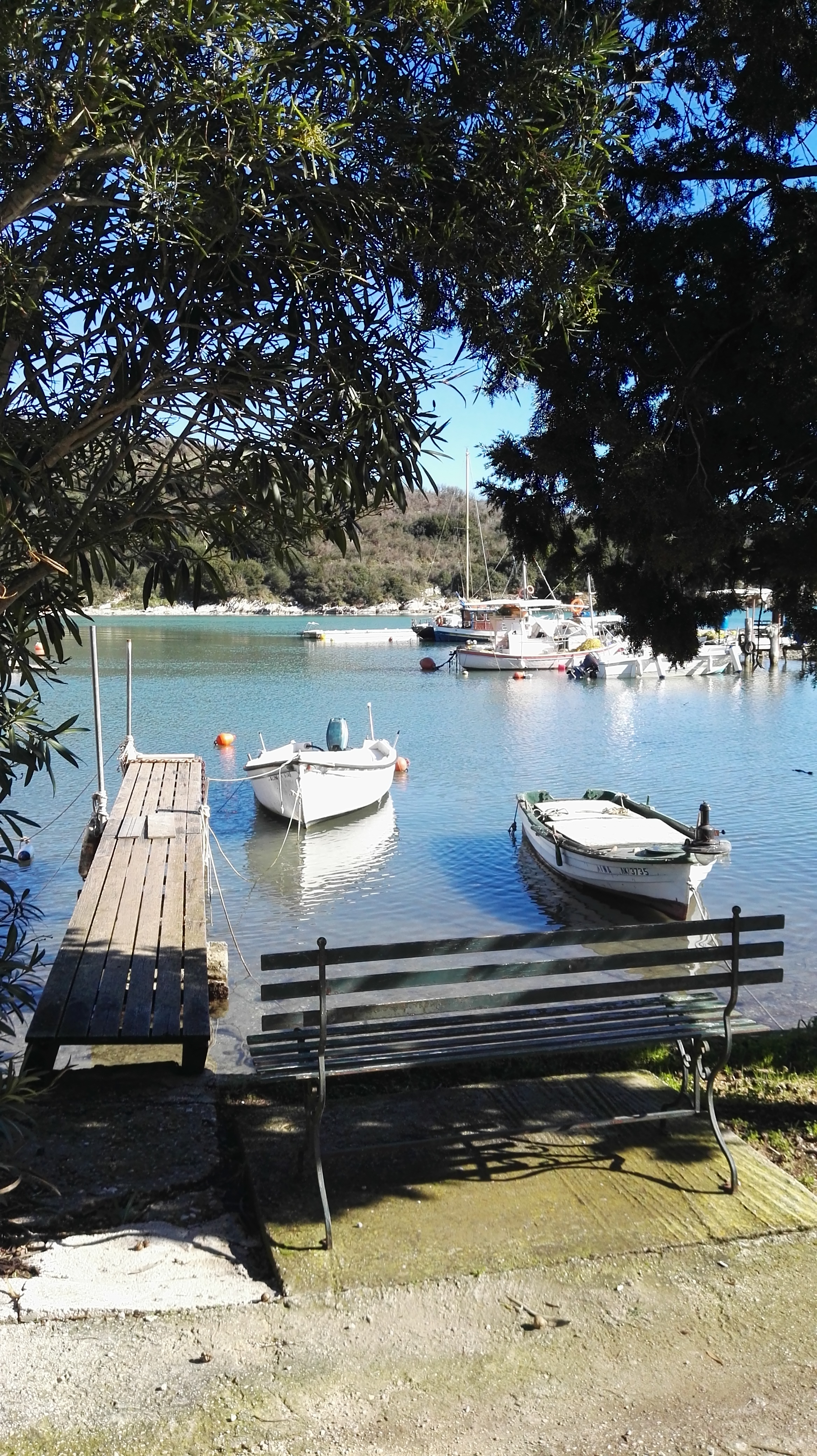 Petit port paisible Petit port paisible