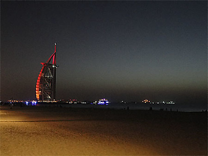 Burj Al-arab la nuit