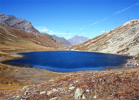 Lac de montagne Lac de montagne