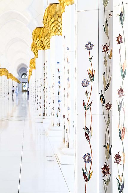 Mosquée Sheikh Zayed - Colonnes en fleurs