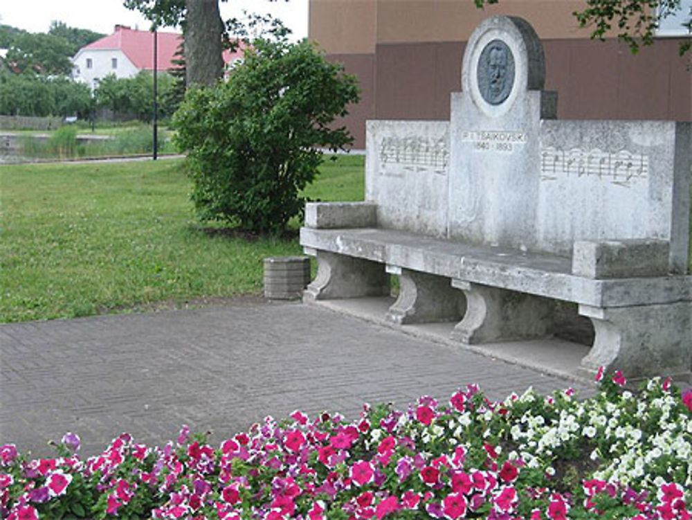 Banc de Tchaïkovski à Haapsalu