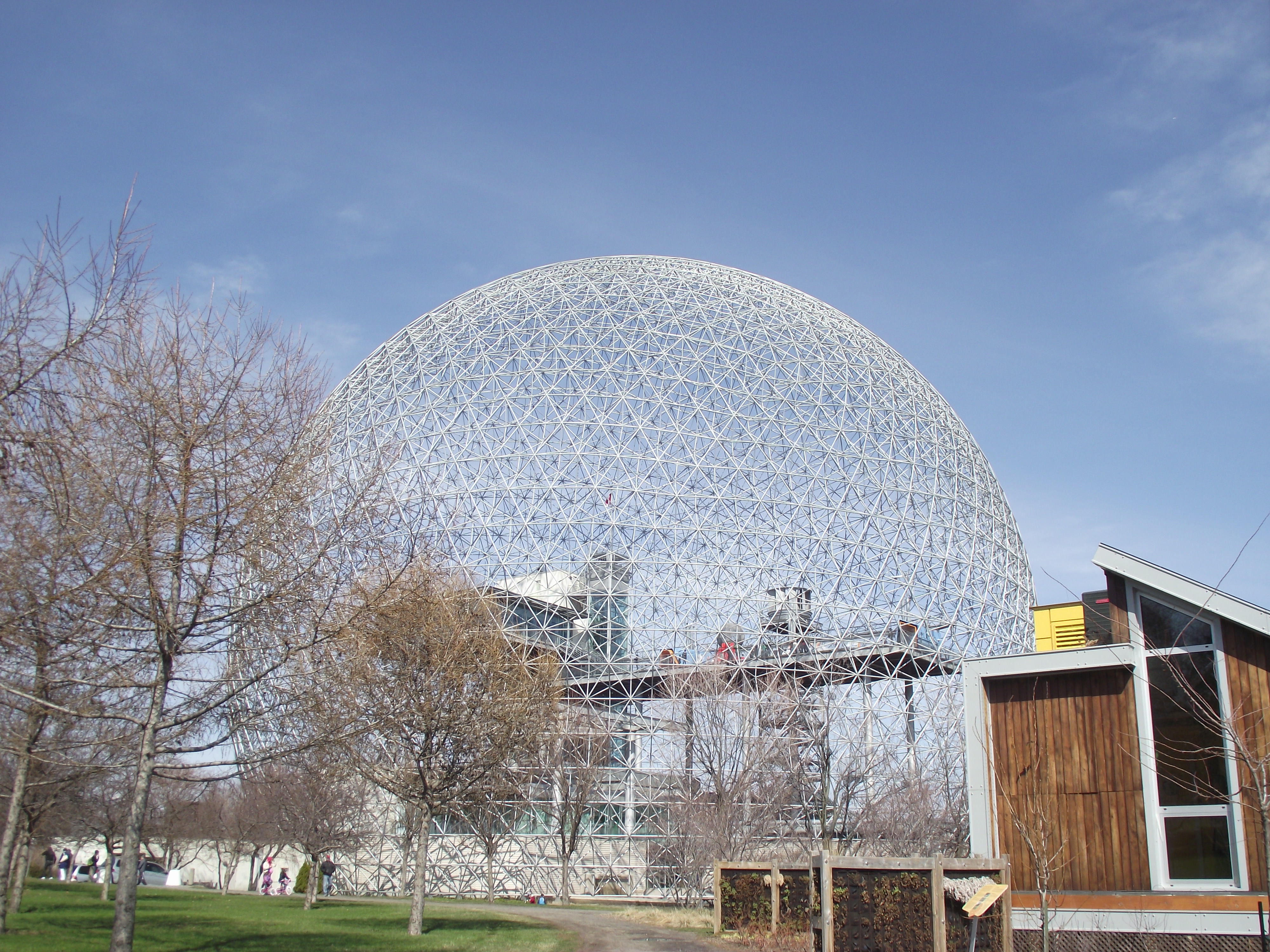 Biosphère à L'Île-Ste-Hélène de Montréal Biosphère à L'Île-Ste-Hélène de Montréal