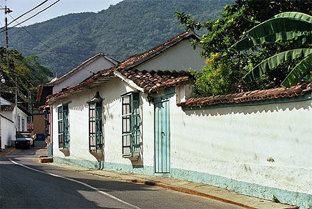 Maisons coloniales à Choroni