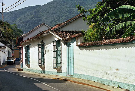 Maisons coloniales à Choroni Maisons coloniales à Choroni