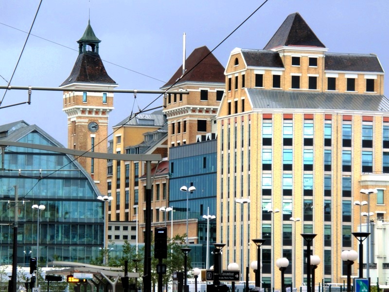 Grand Moulins de Pantin Grand Moulins de Pantin