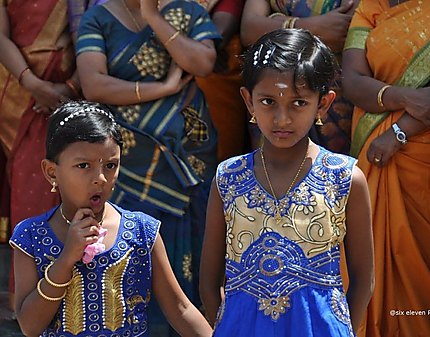 Enfants Sri Lanka hindouistes