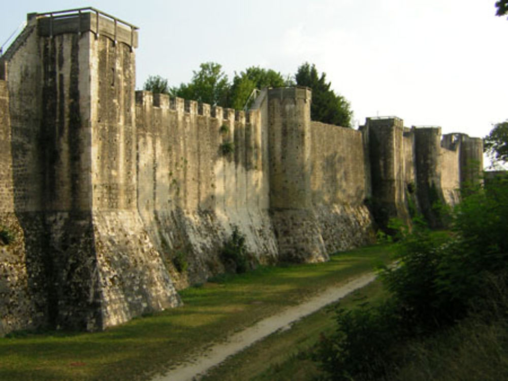 Remparts de Provins