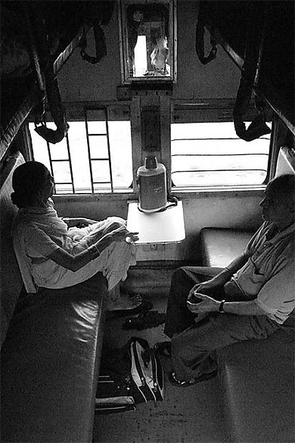 La pudeur dans les trains de l'Inde...