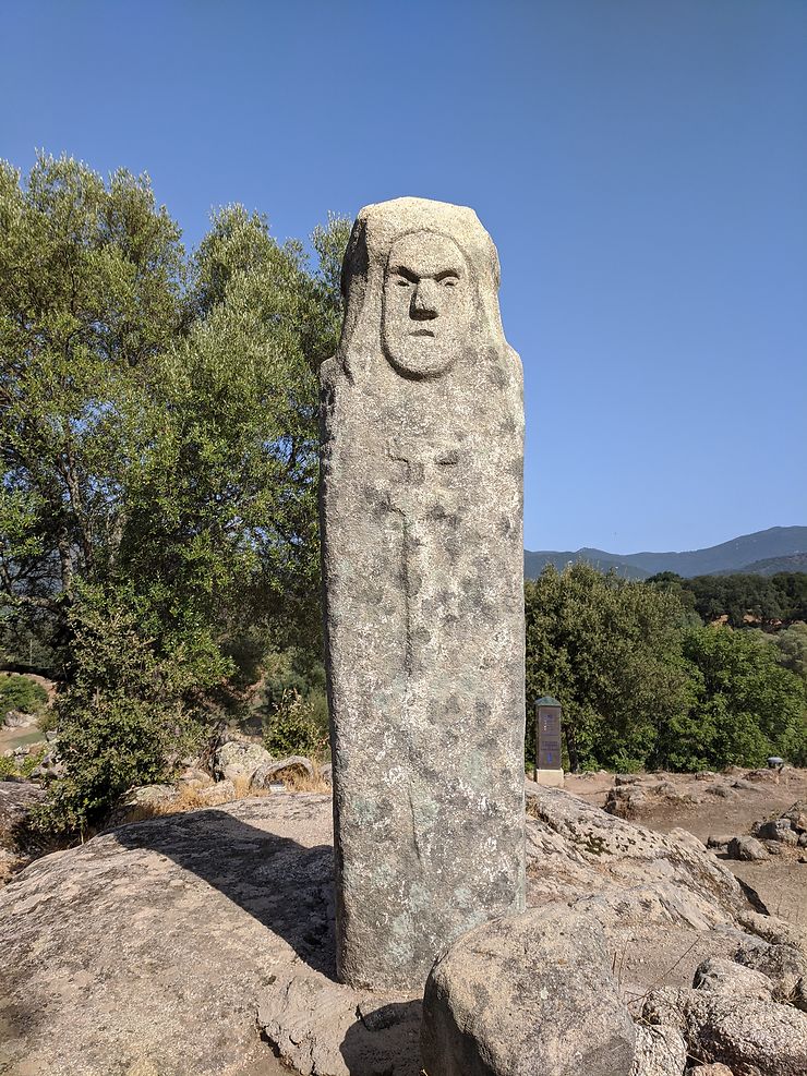 Statue Menhir Tr s Ancienne Statues Filitosa Corse du Sud Corse statue-menhir-tr-s-ancienne-statues-filitosa-corse-du-sud-corse