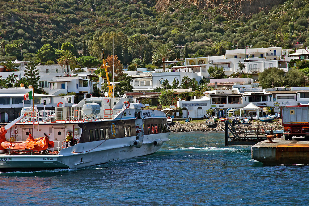 Le petit port de San Pietro