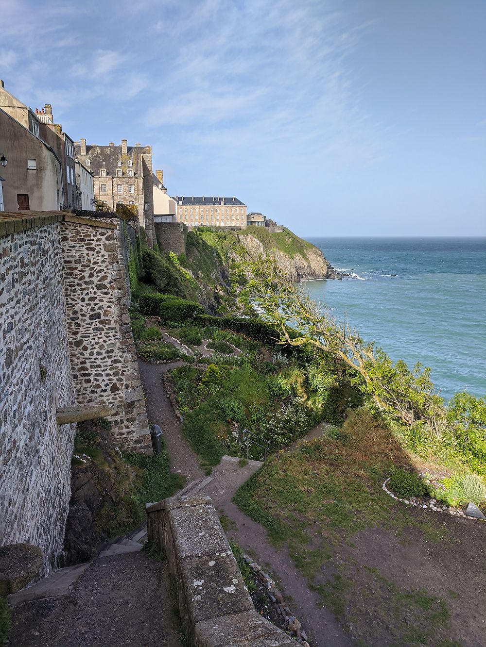 Remparts de la ville haute de Granville