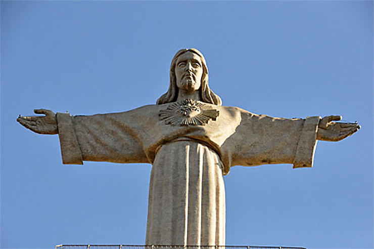 Statue du Christ-Roi (Cristo Rei) - pawlikowski