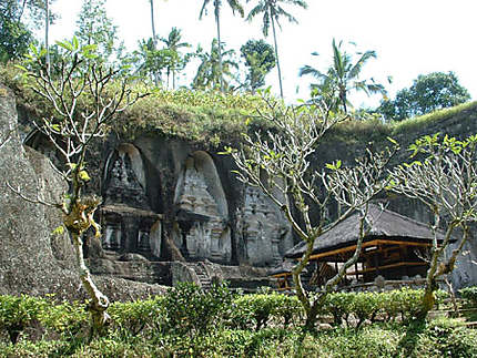 Tombeaux de Gunung Kawi