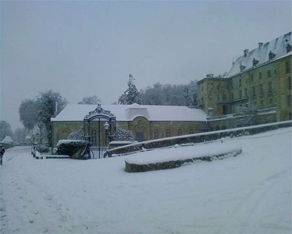 Château enneigé