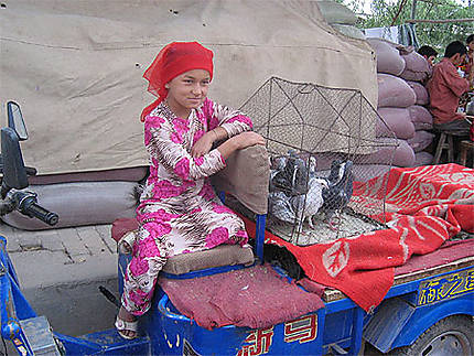 Sur le marché de Kashgar