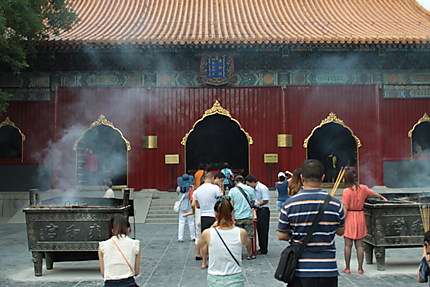 Dans l'enceinte du Lama Temple