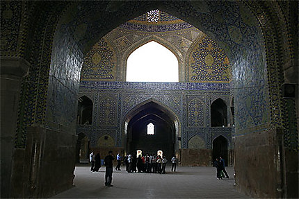 Intérieur de la mosquée de l'Imam