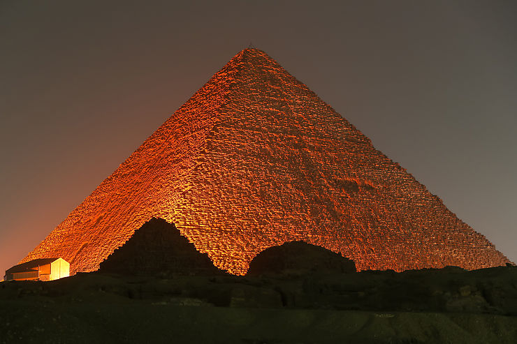 Les monumentales pyramides de Gizeh