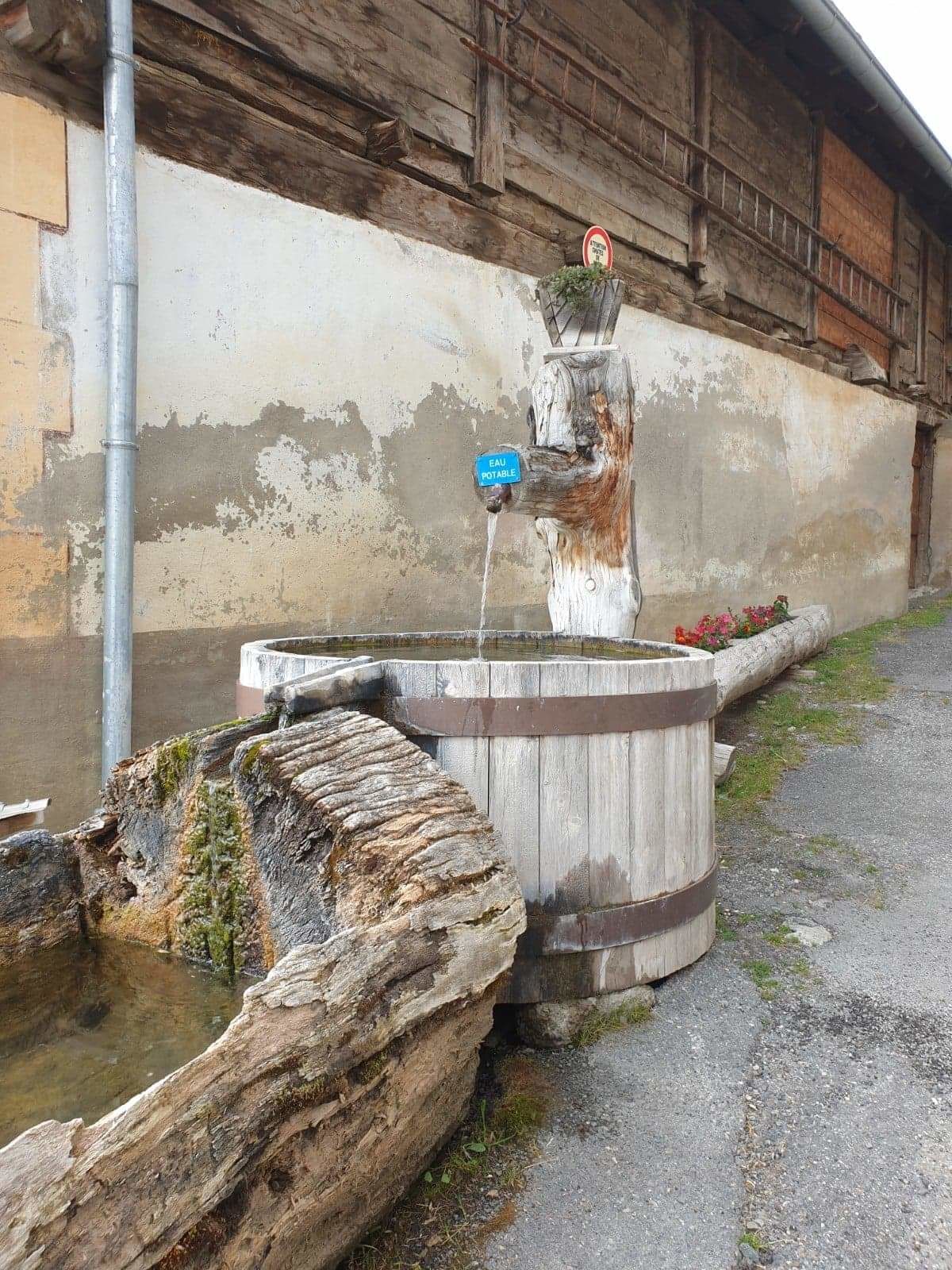 Fontaine à Ceillac