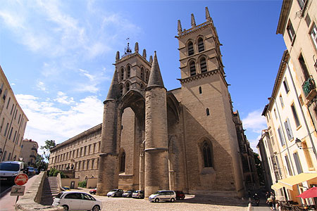 Cathédrale St Pierre Cathédrale St Pierre