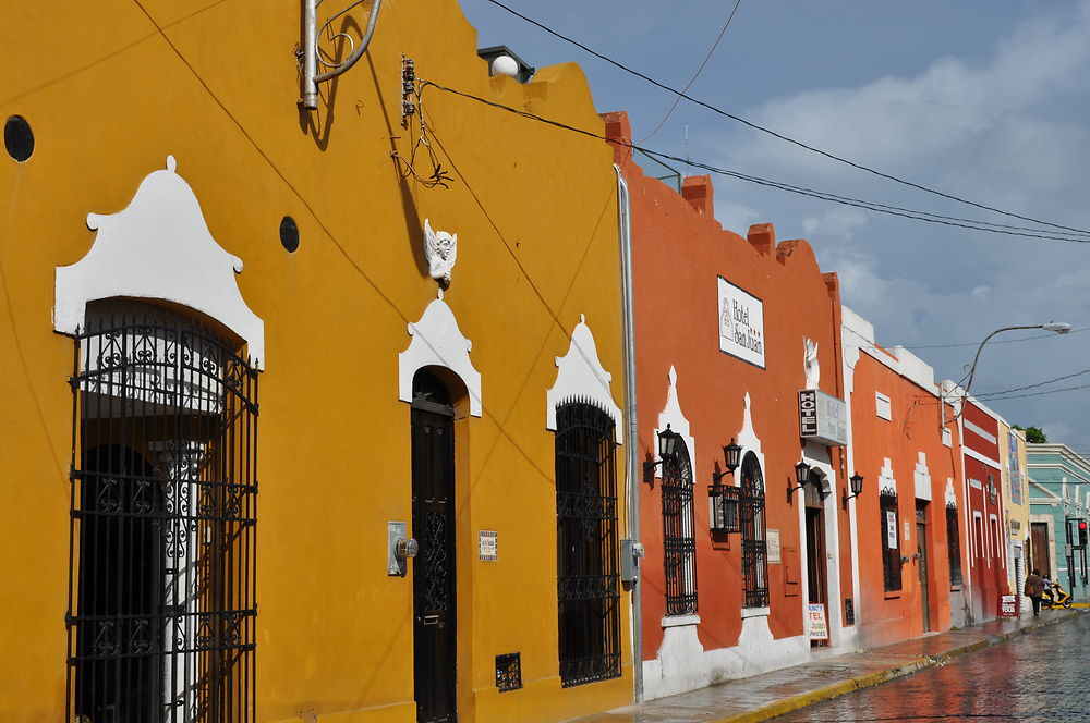 Rue très colorée de Merida