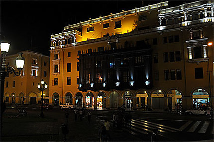 Plaza de armas Lima la nuit