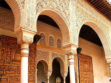 L'Halambra - Les palais Nasrides