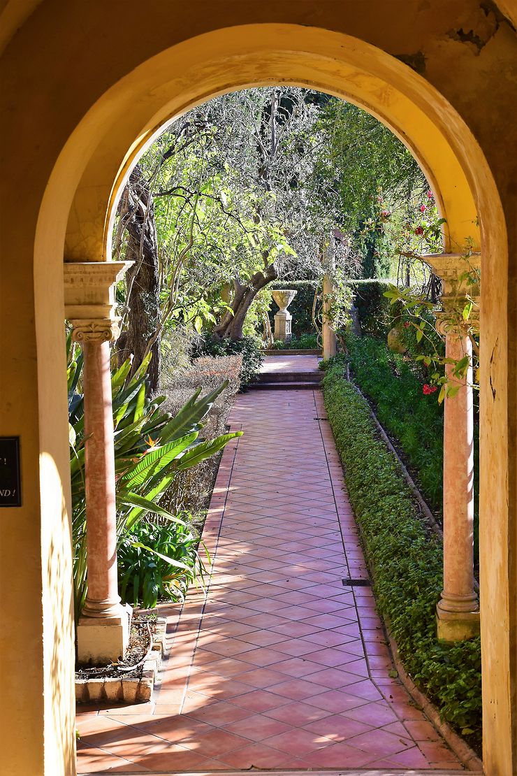 Promenade dans les jardins de la villa Rothschild, Côte d'Azur
