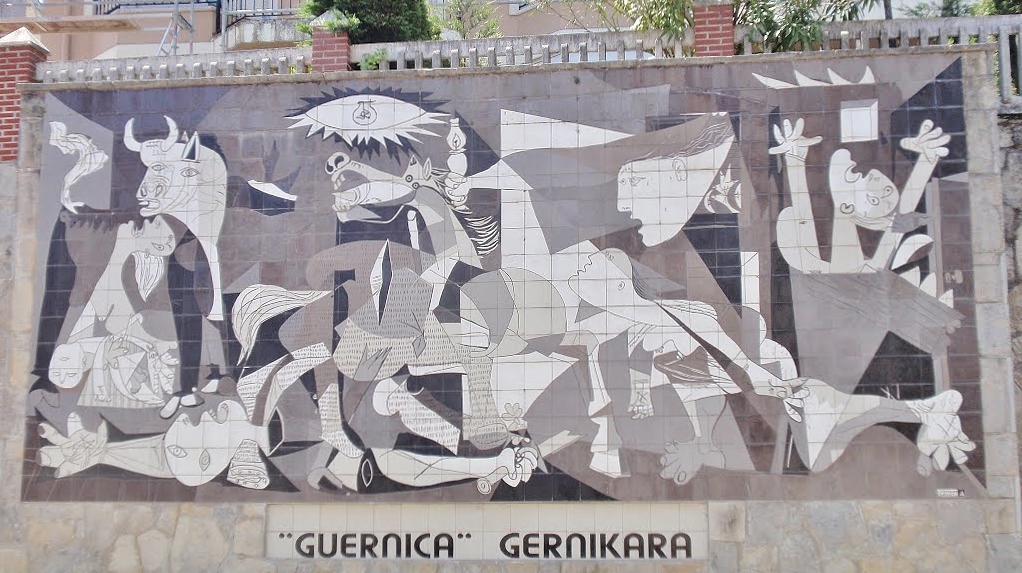Mural à Guernica de Picasso Mural à Guernica de Picasso