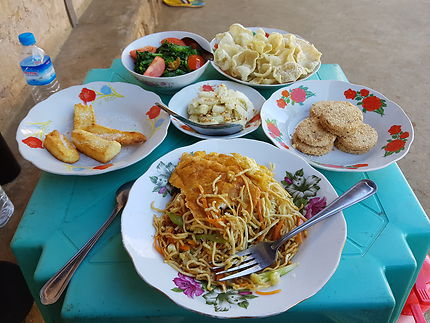 Déjeuner en montagne Birmane