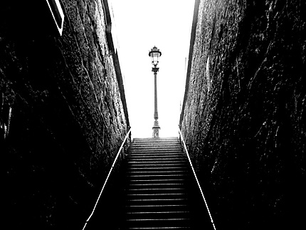 Les escaliers du Pont Neuf