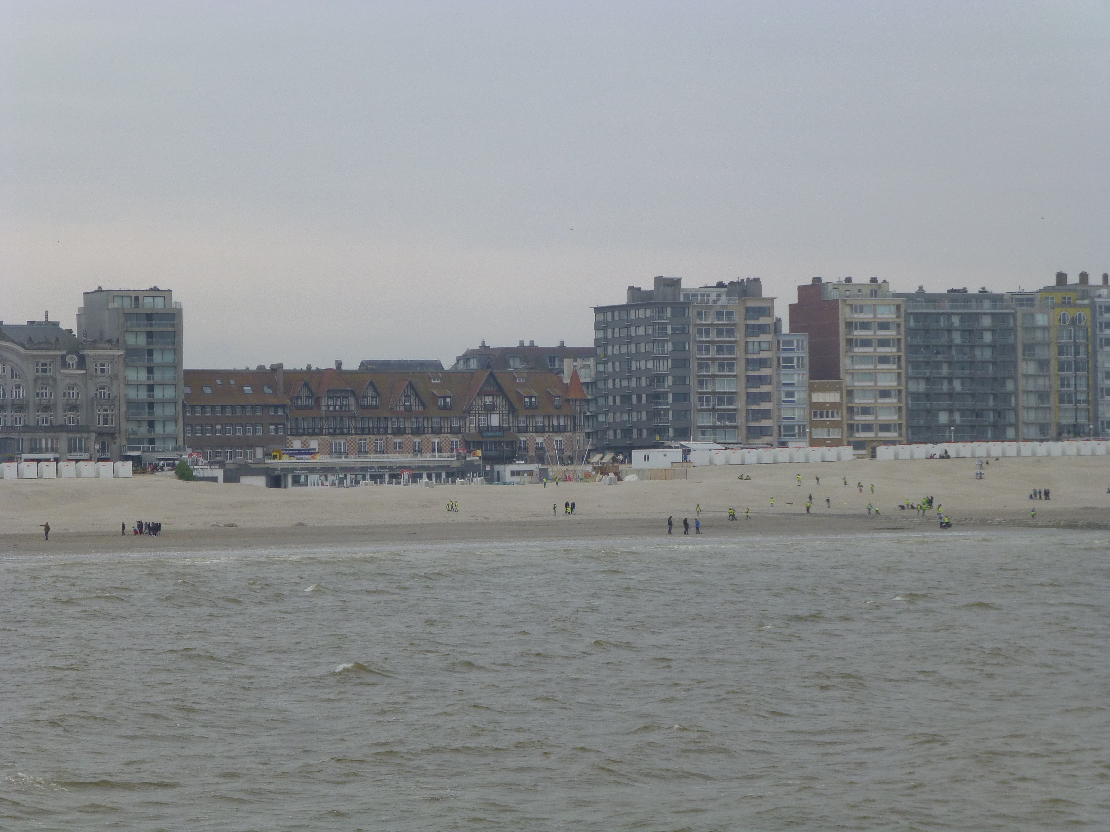 Vue sur la plage de Nieuport Vue sur la plage de Nieuport