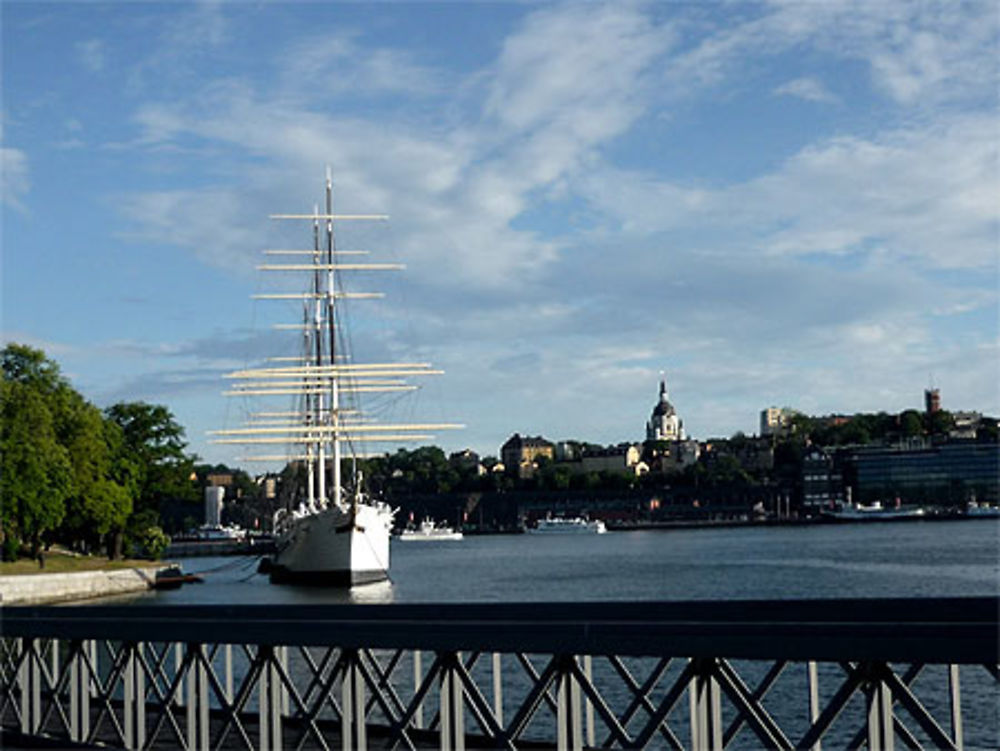 Bateau auberge de jeunesse