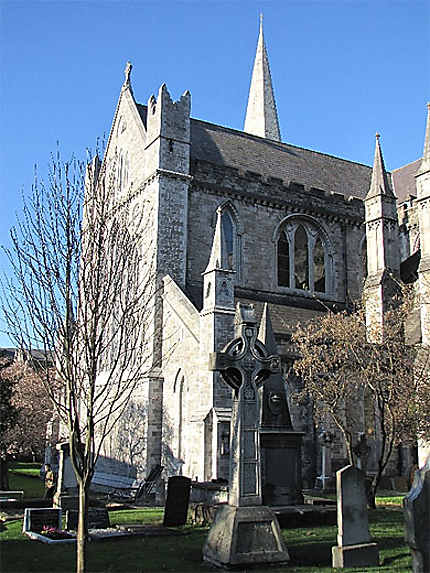 Croix Ancienne cathédrale Saint Patrick