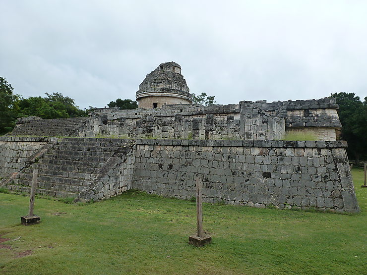 El Caracol (observatoire) de Chichén Itzá - paulette gouby